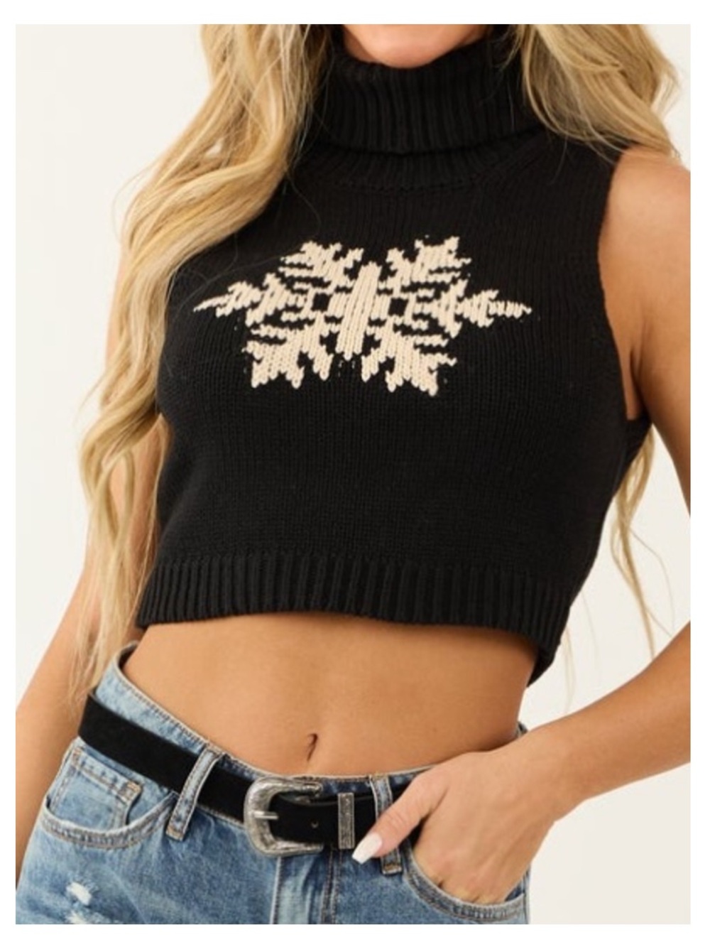 🟤NWT LE LIS Turtleneck Cropped Snowflake Sweater in Black/Cream XS